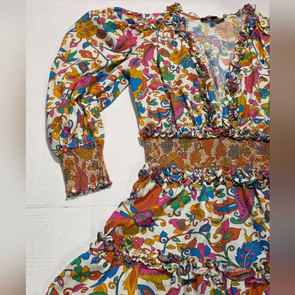 House Of Harlow 1960 Nicole Richie Floral Smocked Tiered Dress Size XSMALL - Picture 4 of 8